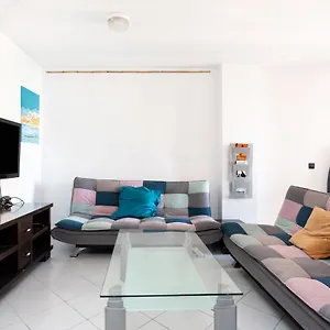 https://family-apartment-3-bedrooms-and-rooftop.tenerifehoteles.net